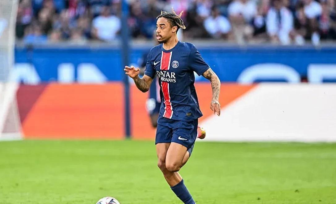 雷火电竞appv.2025雷神艾尼路帅气图片