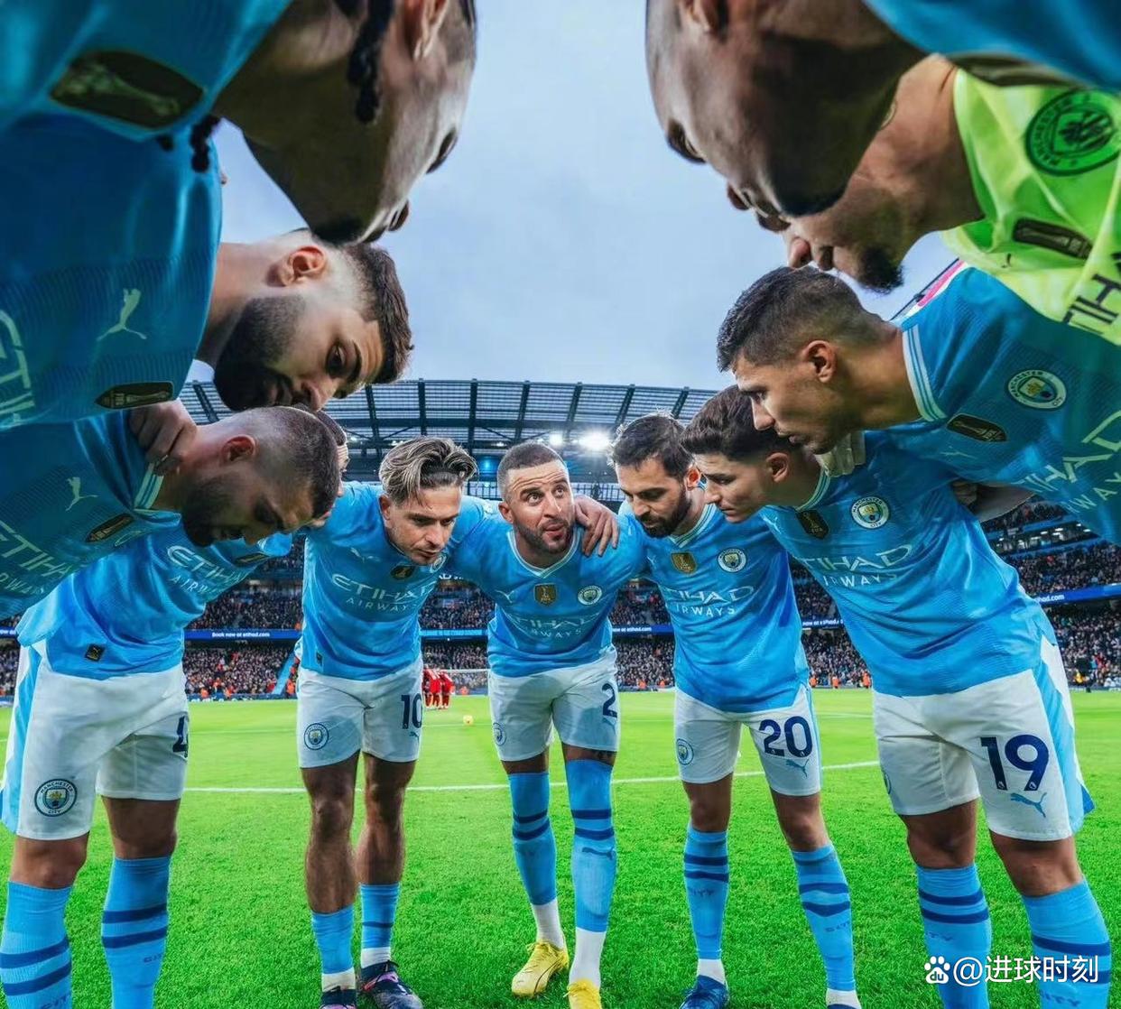 包含曼城挑战AC米兰,英意之间的交锋注定激情澎湃的词条 包含曼城挑战AC米兰,英意之间的交锋注定激情澎湃的词条