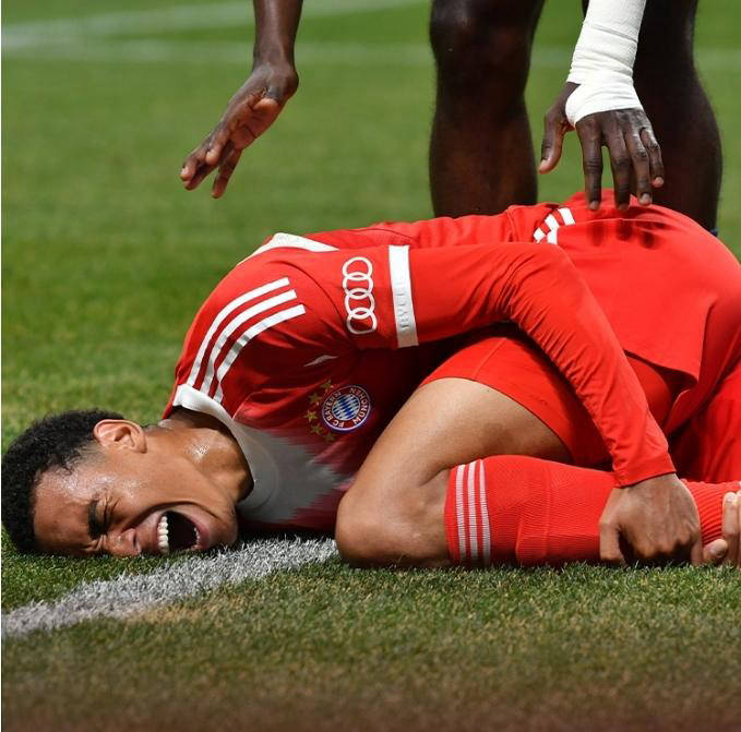 关于澳大利亚足球名将受伤缺席重要比赛的信息