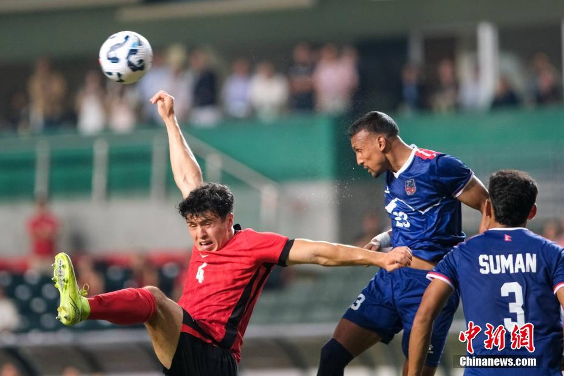 国际足球赛事中中国球员绽放绝技(国际足球赛事中中国球员绽放绝技是什么)