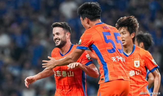 关于山东泰山对阵上海上港，双方实力对比谁更具优势？的信息
