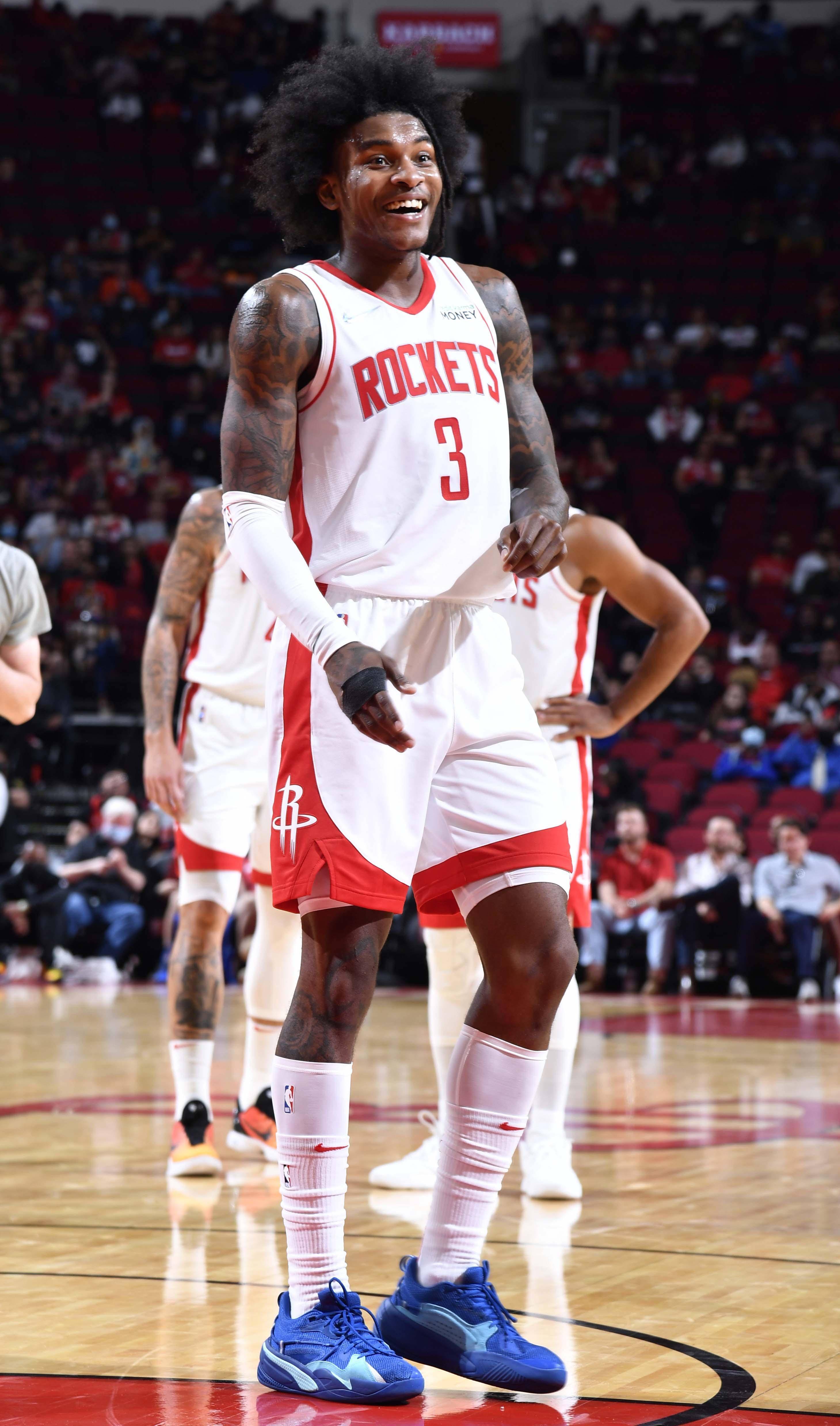 ayx游戏app官方版v.2026格拉纳达攻入制胜球，球队开门红全取三分的简单介绍