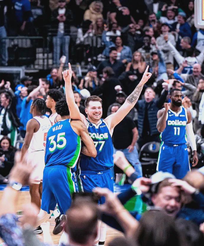 乐竞电竞官网入口v.2026独行侠主场惊险取胜，东契奇传射连连(东契奇31 12 20 独行侠险胜奇才)