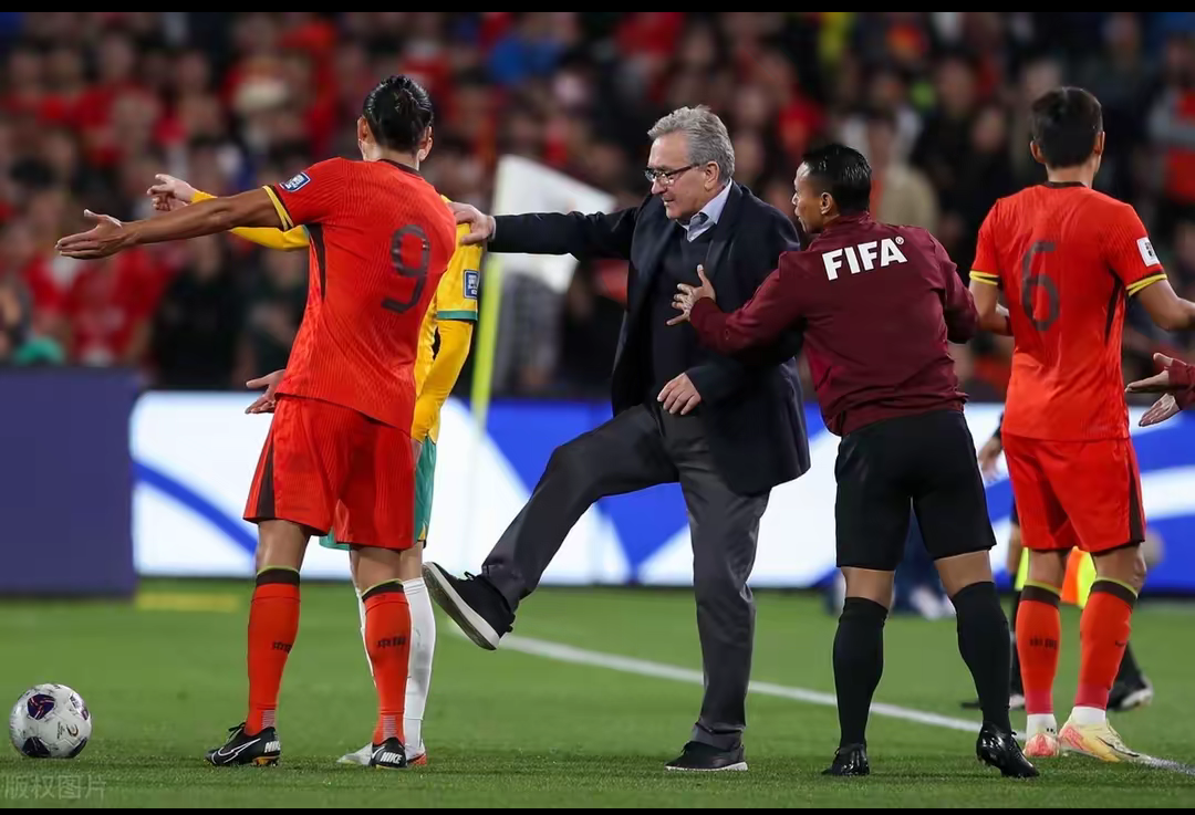 kiayun登录入口登录v.2026包含欧洲足坛争霸：豪门球队强强对话，激烈角逐的词条