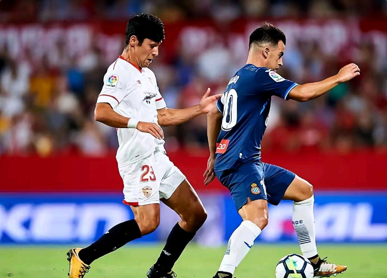 8258cc彩票app下载v.2026关于瓦伦西亚门将神勇扑救，力保球门安全的信息