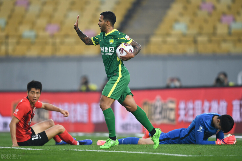 关于活塞新补强展示实力，获胜乌龙定胜负的信息