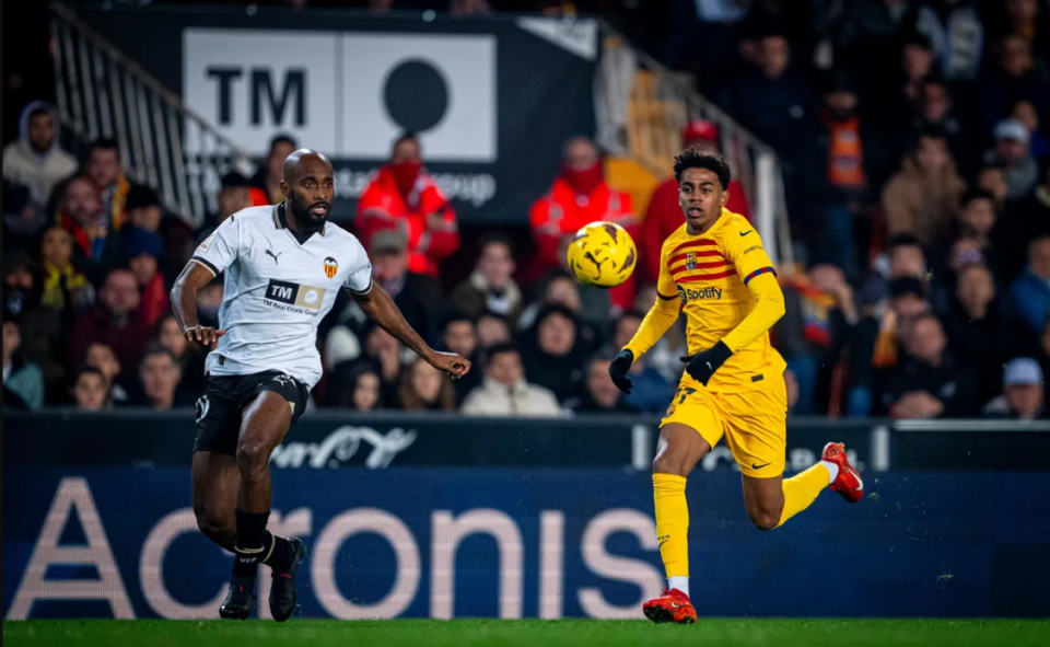 kiayun手机版登录v.2026强队对决：巴伦西亚对阵阿尔梅里亚(巴伦西亚对埃瓦尔进球数预测巴伦西亚vs埃瓦尔)