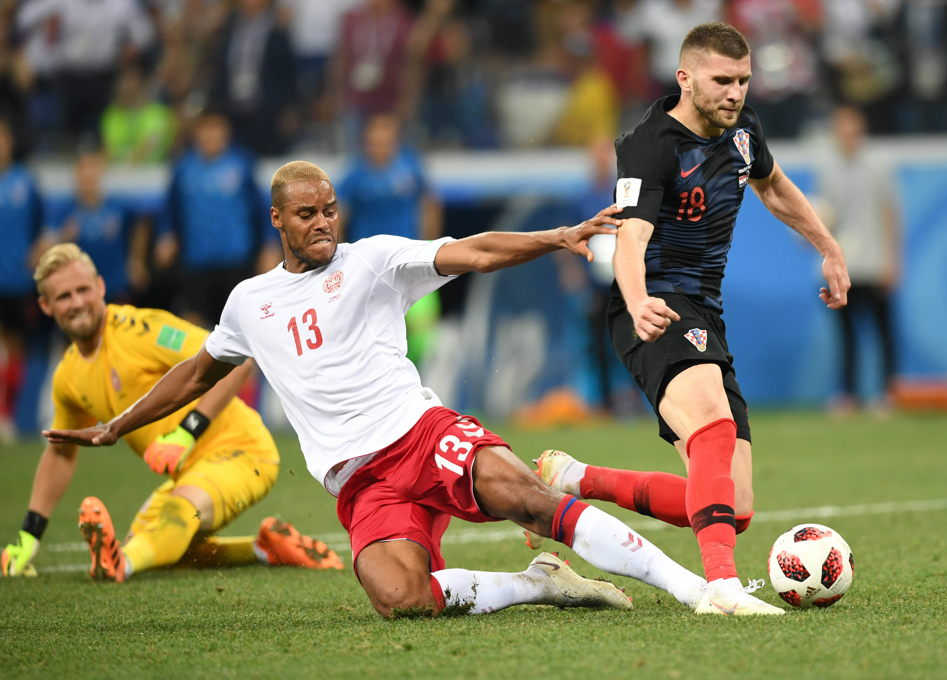 江南app最新版下载v.2026关于英格兰队客场逆转，成功杀入欧预赛比赛强的信息