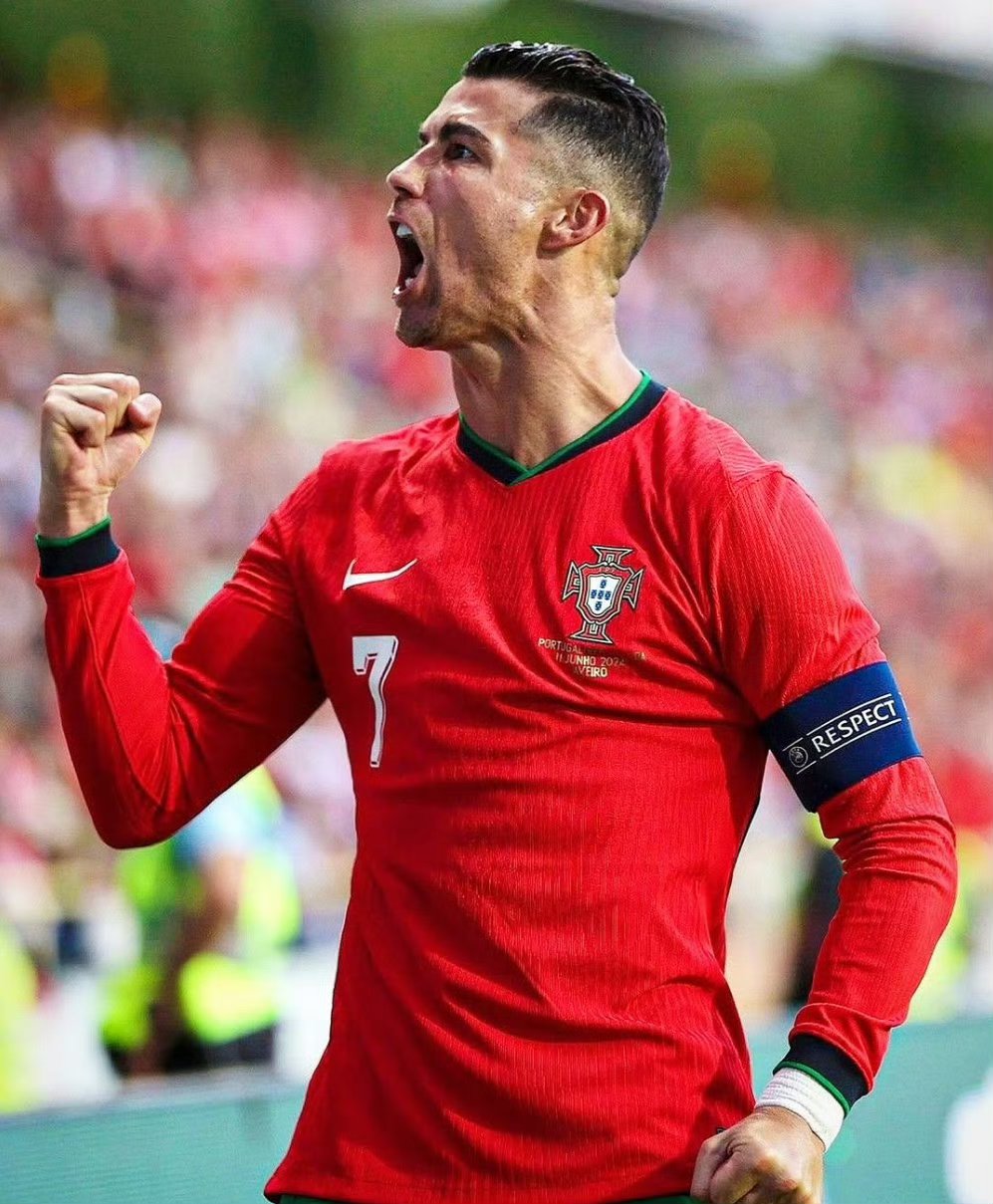 葡萄牙小胜捷克,成功晋级欧锦赛决赛了吗