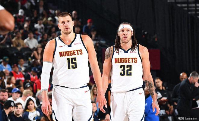 掘金队主场大胜爵士继续大比分取胜(掘金队主场大胜爵士继续大比分取胜视频)