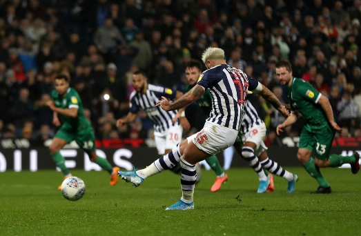 8258cc彩票app下载v.2026卡迪夫城主场击败莱切斯特城，领跑积分榜