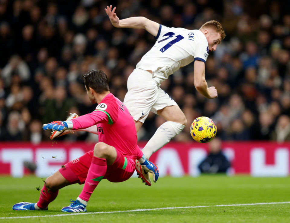 星空下载安装v.2026利物浦对阵热刺出场名单