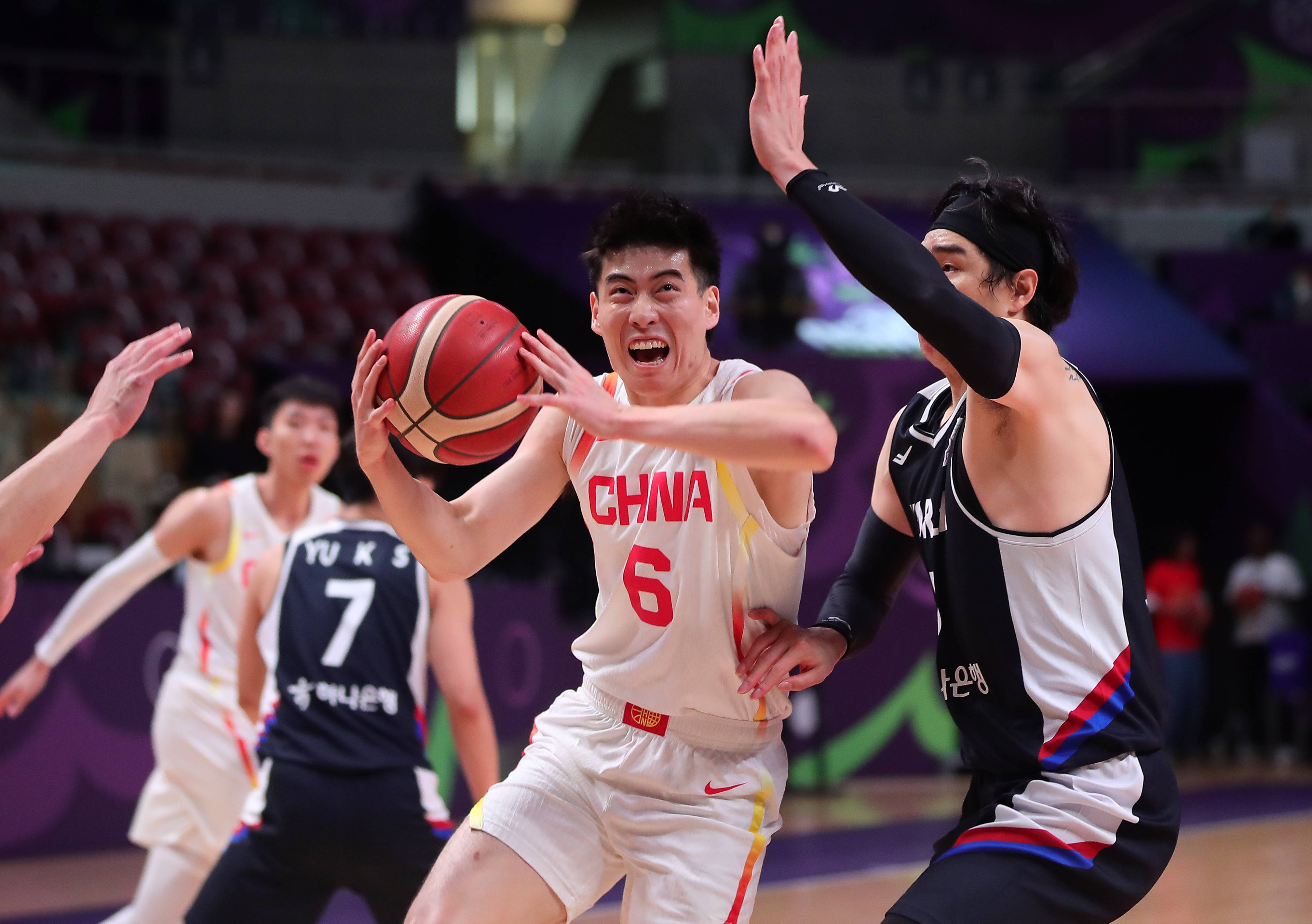 wepoker官网版下载v.2026中国篮协新政策颁布，促进国内外球员交流(中国篮球协会新规则)