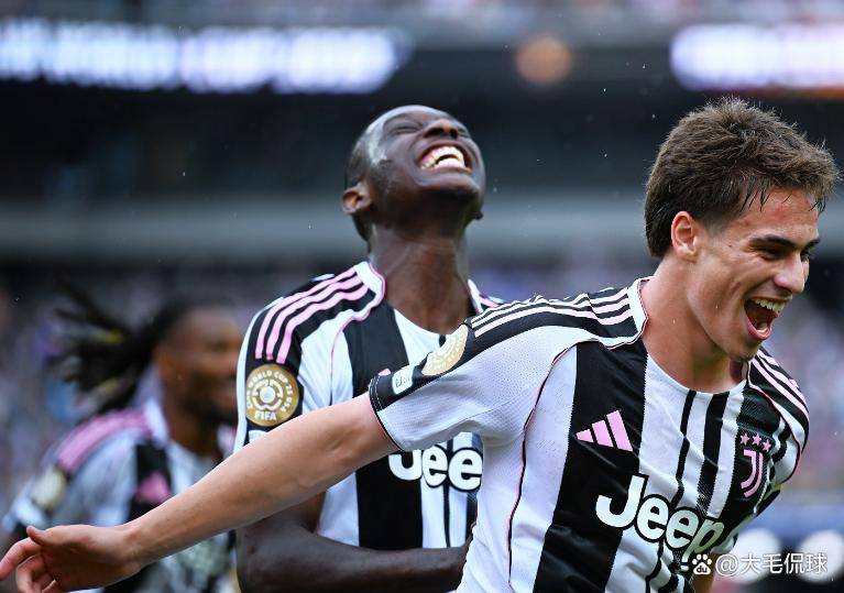 星空足球app官方版v.2026罗马小将表现抢眼，助球队拿下强队尤文图斯