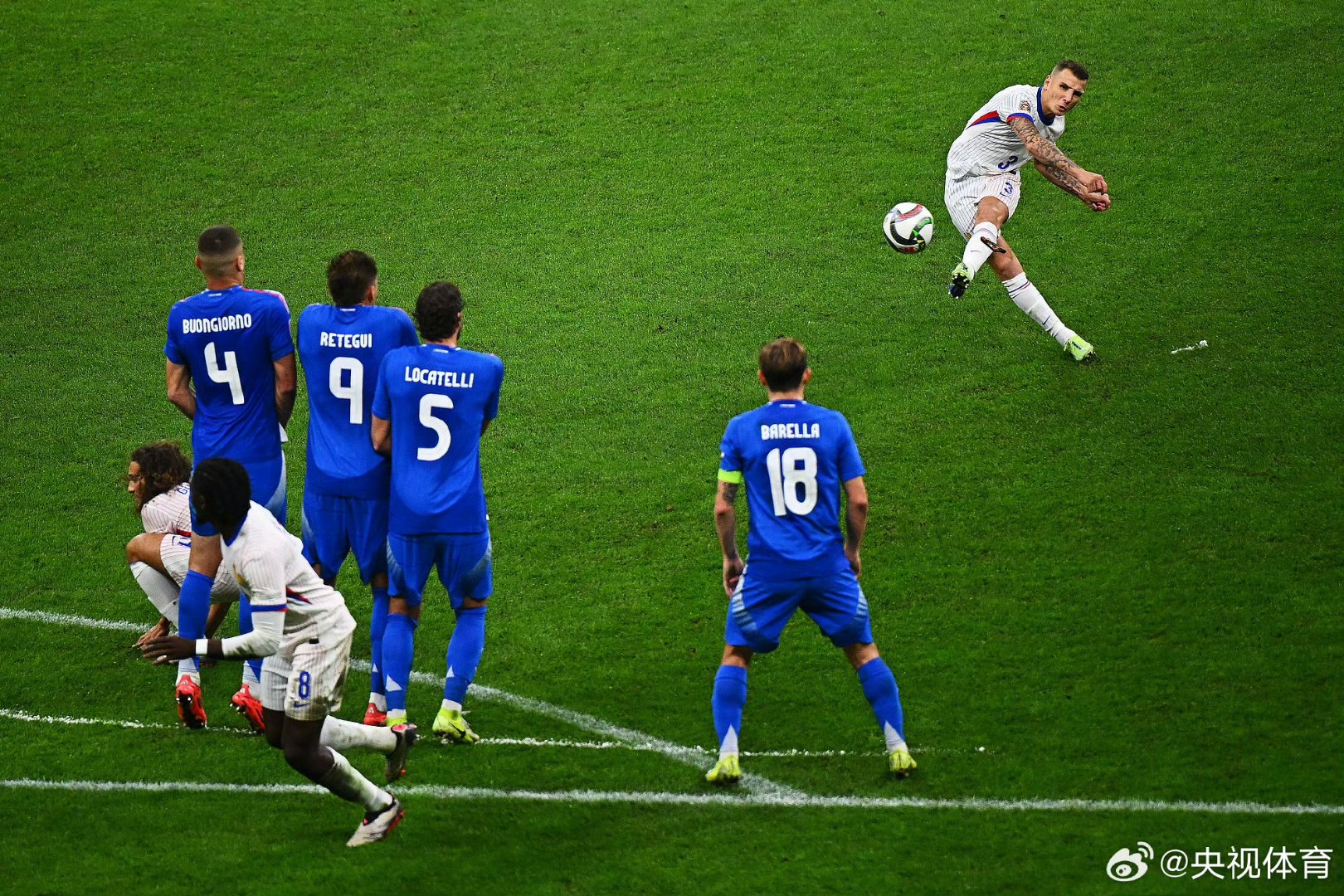 新普京comv.2026利兹联主场战平多特蒙德：争夺欧冠席位的简单介绍