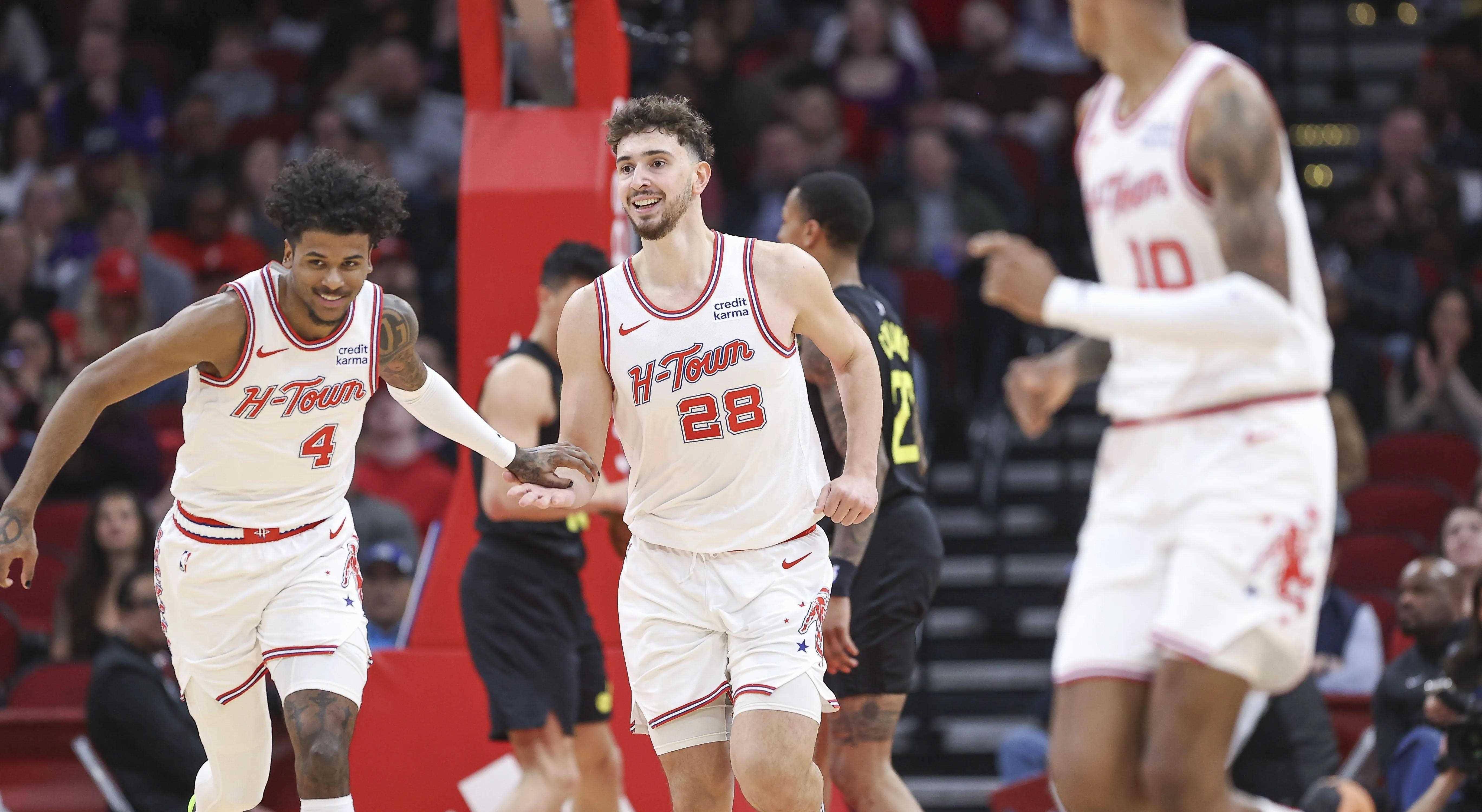 新普京comv.2026加拿大球员加盟NBA休斯敦火箭，希望重返巅峰(加拿大球员加盟nba休斯敦火箭,希望重返巅峰吗)