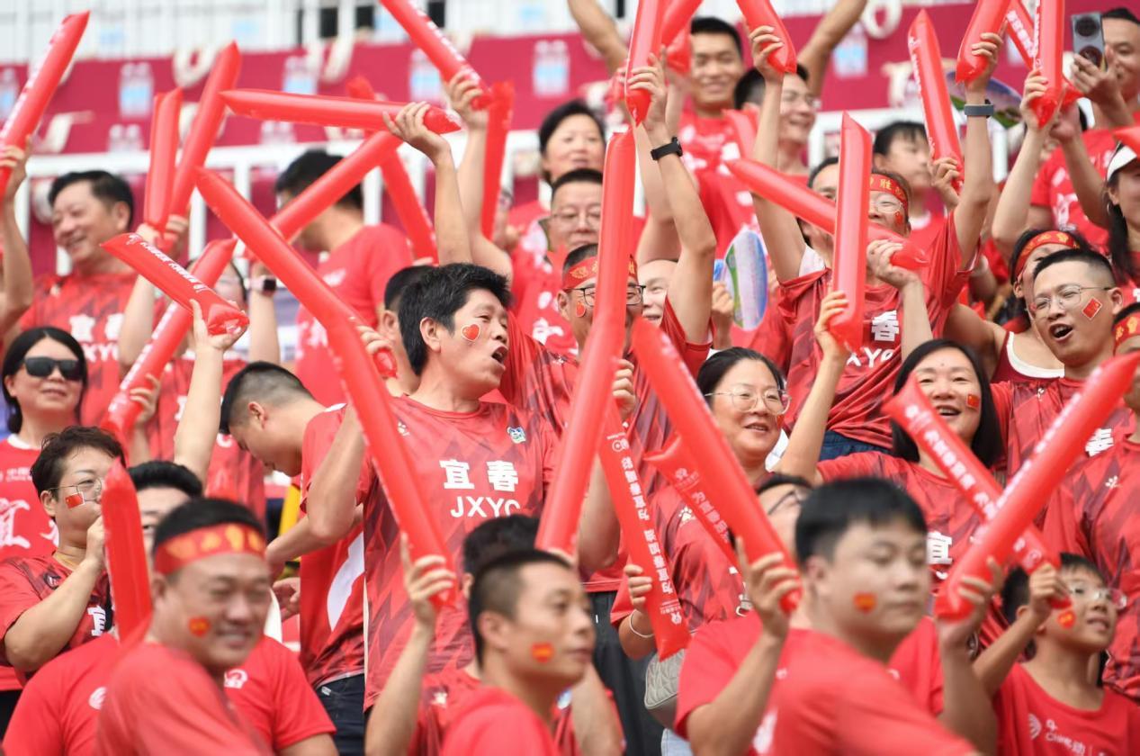 乐竞足球网页登录入口v.2026河南赛场暗潮涌动：大老山队斩获惊险胜利，告诉球迷坚定信念的简单介绍