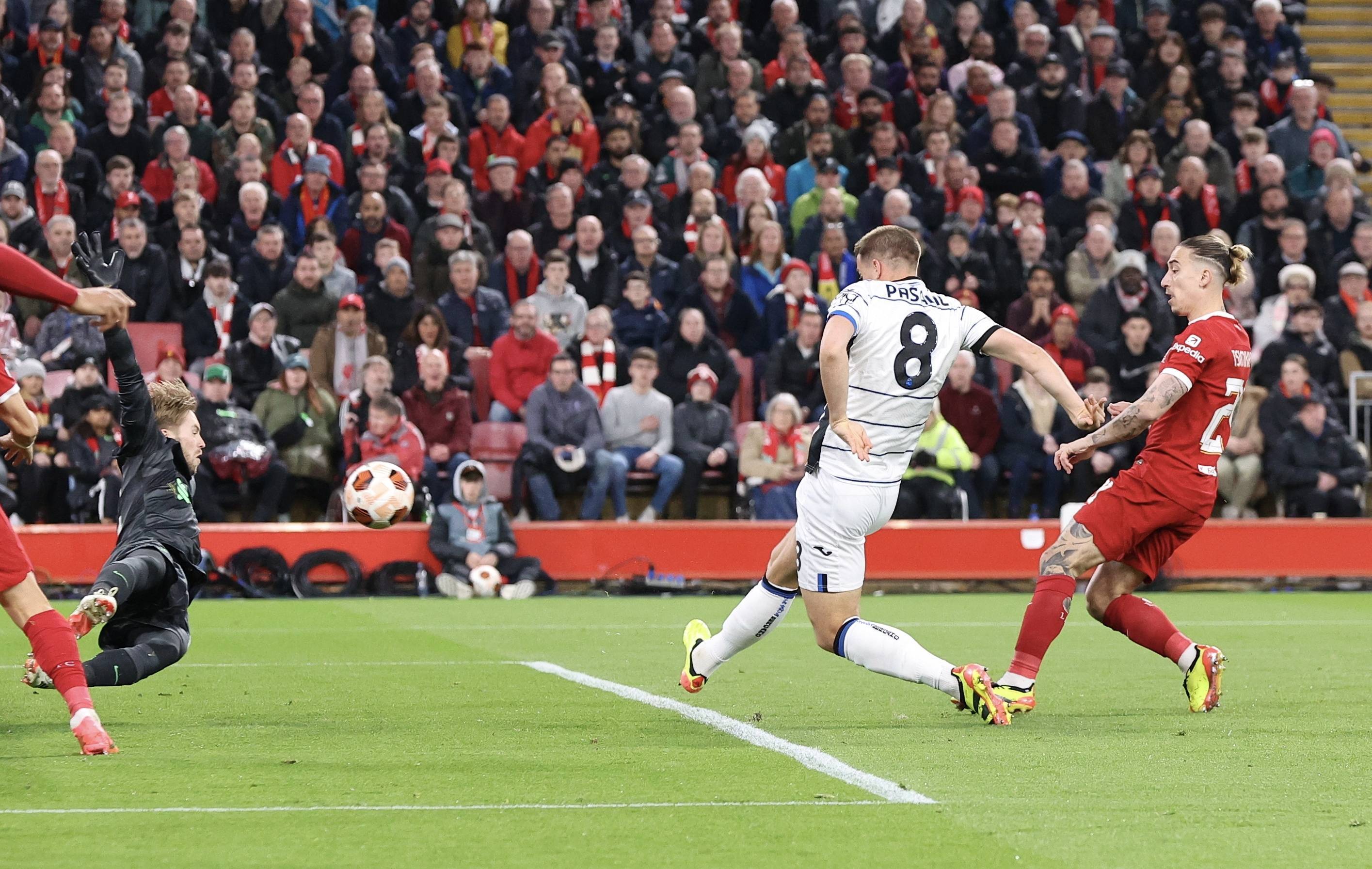 NBA篮球赌注appv.2026包含精彩的欧洲比赛，俱乐部足球迷狂欢的词条