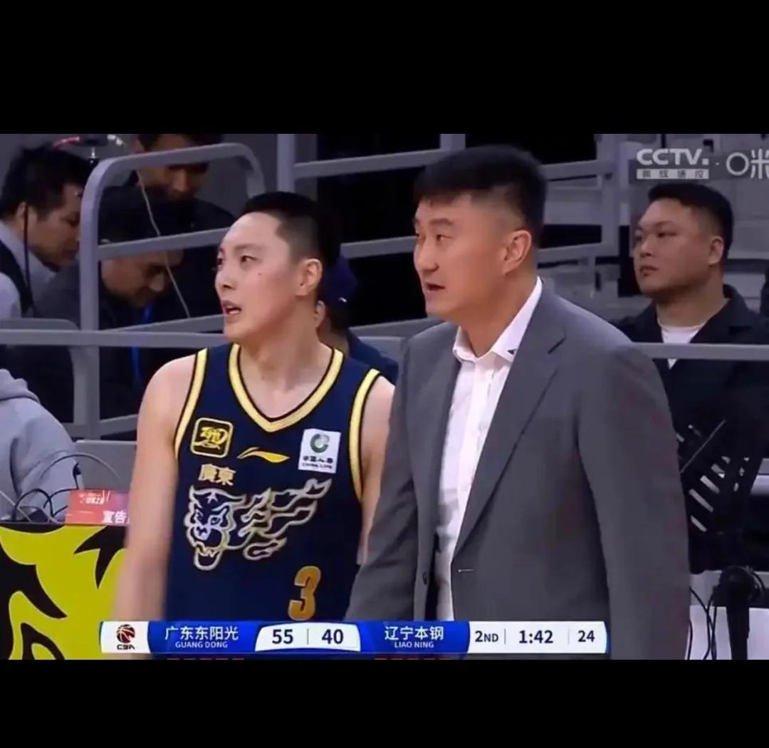 雷火电竞appv.2026辽宁男篮大胜湖南队,斩获开门红的是谁