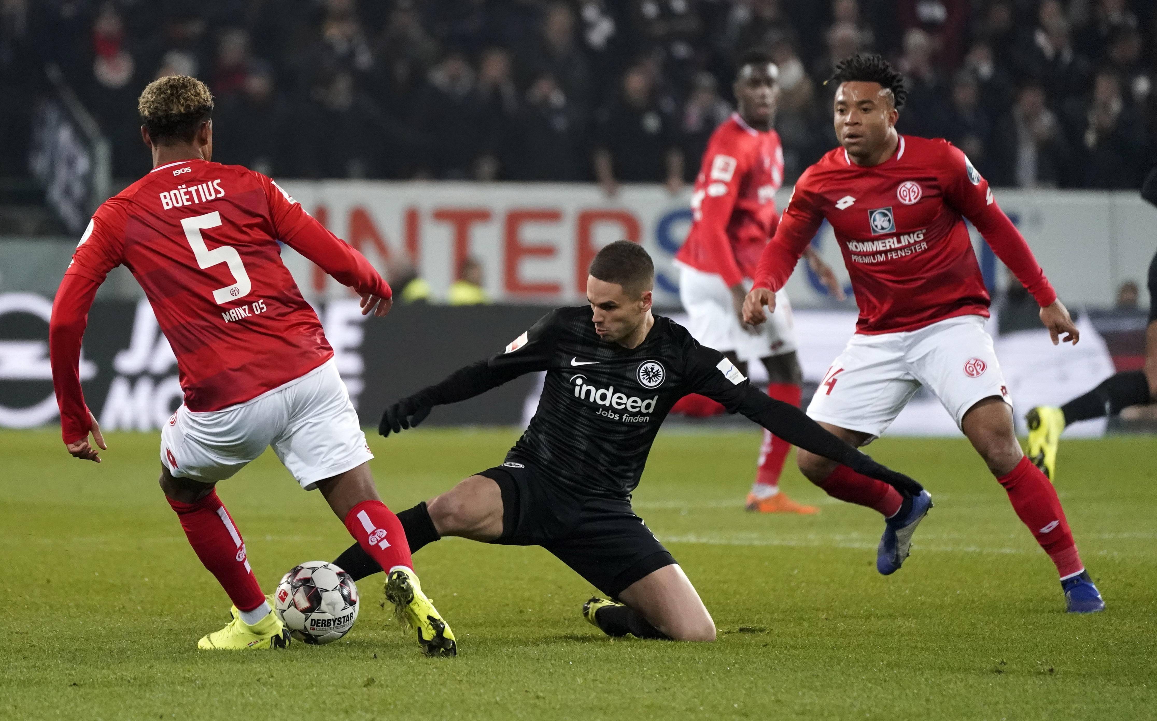 圣埃蒂安客场面对威尼斯，争夺重要三分的简单介绍