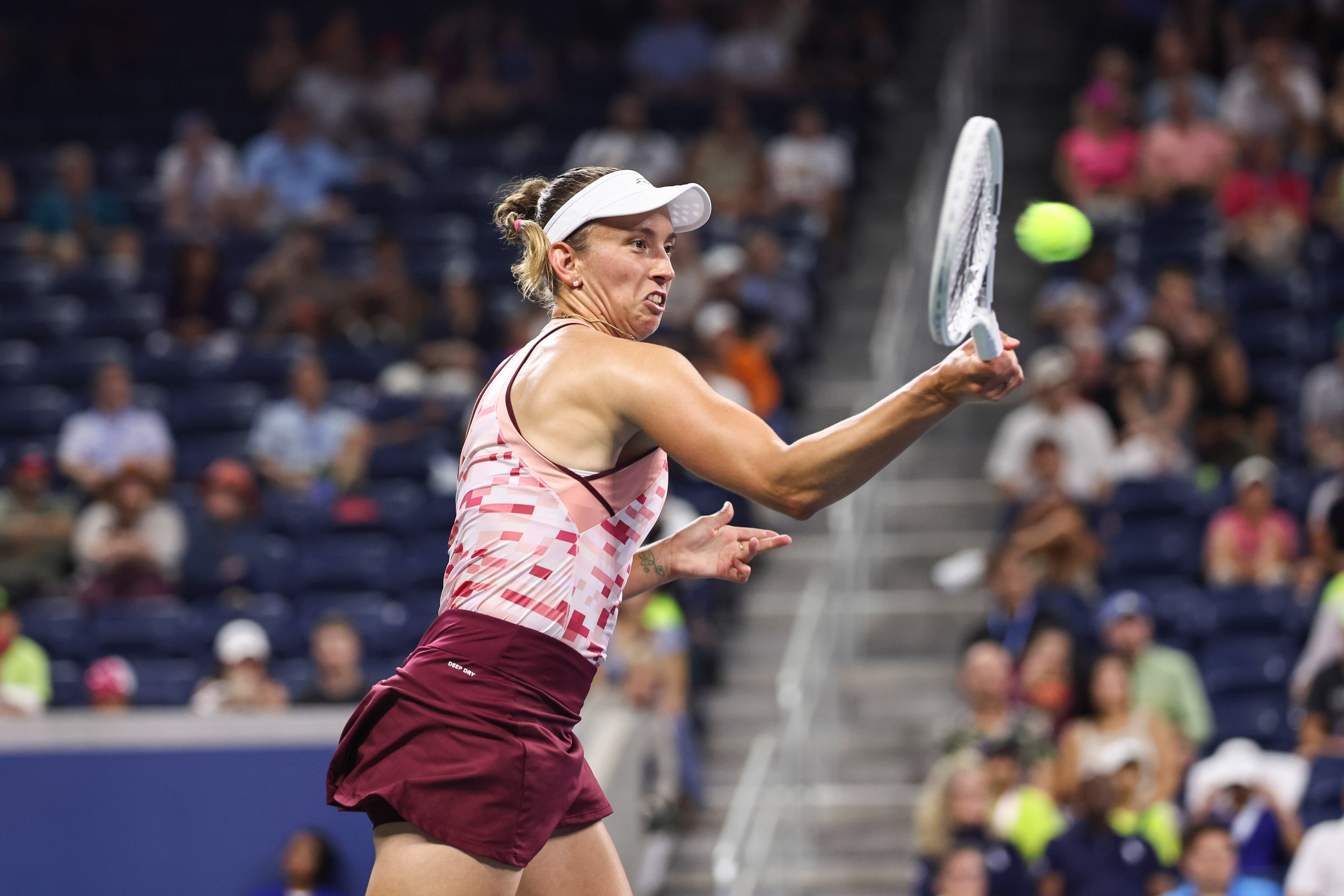 ayx游戏app官方版v.2026比利时主场力克法国，梅尔滕斯突破关键的简单介绍