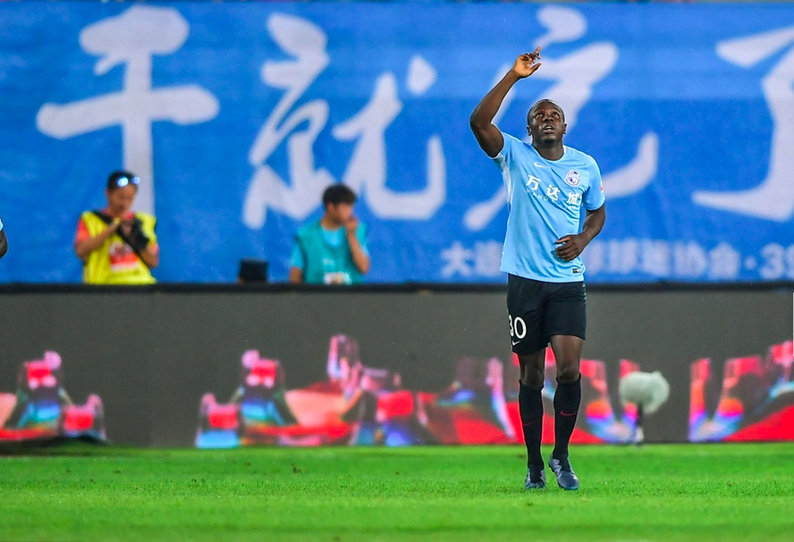 星空下载安装v.2026华姆联客场比赛中遭遇连败，保级形势严峻的简单介绍