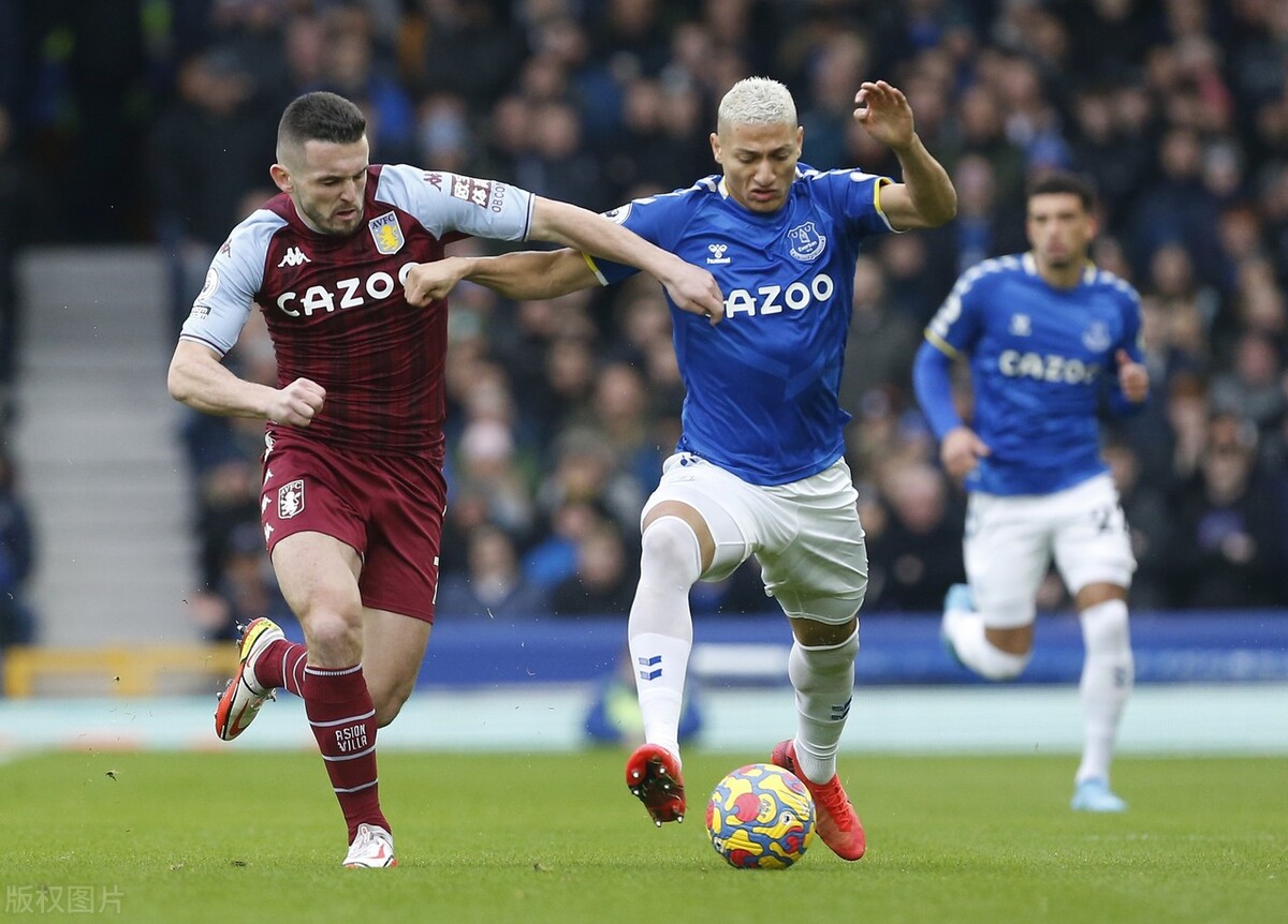 华姆联客场比赛中遭遇连败，保级形势严峻的简单介绍