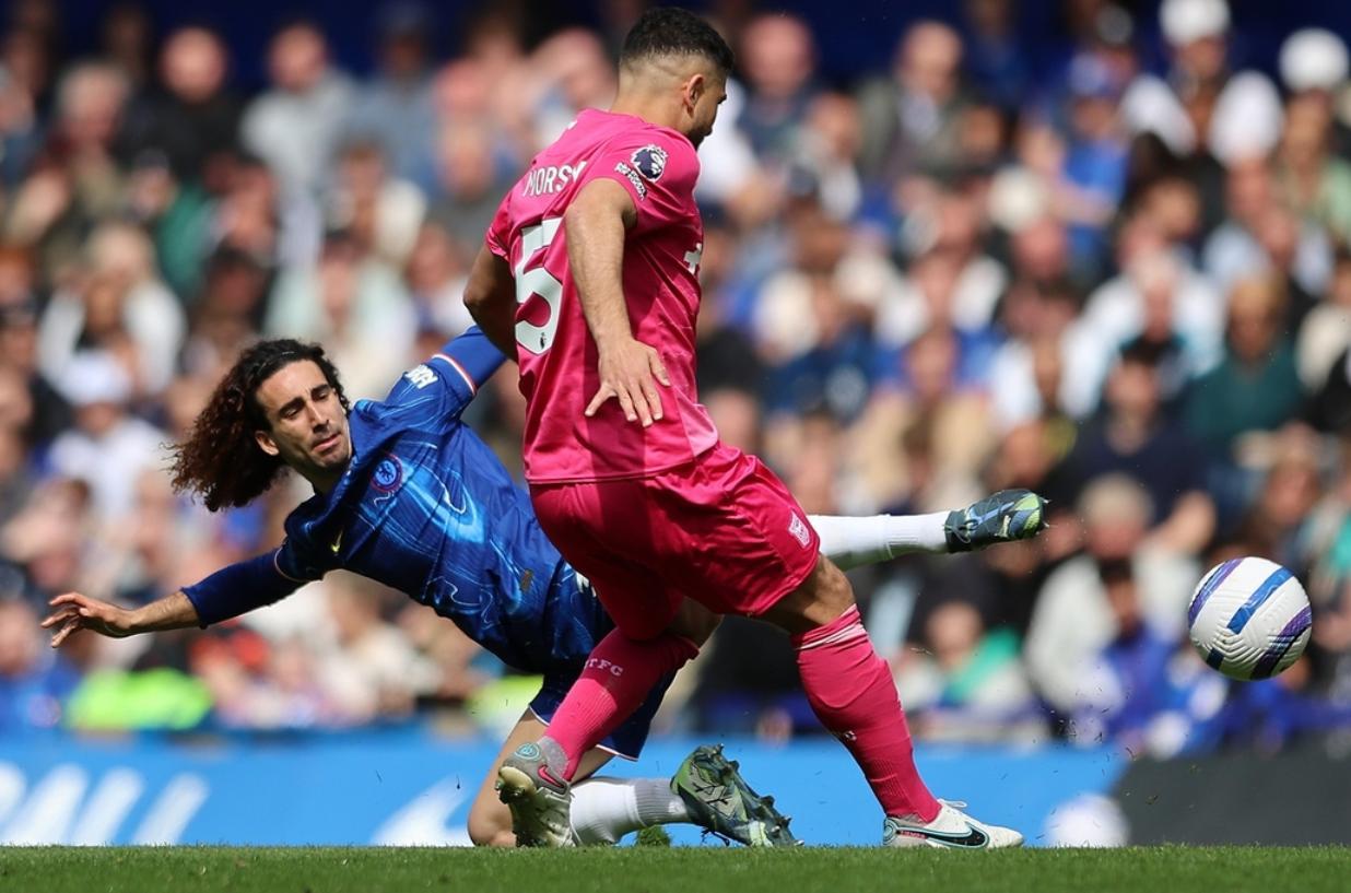 云开彩票app最新下载v.2026关于切尔西客场逼平对手，球队表现平平的信息